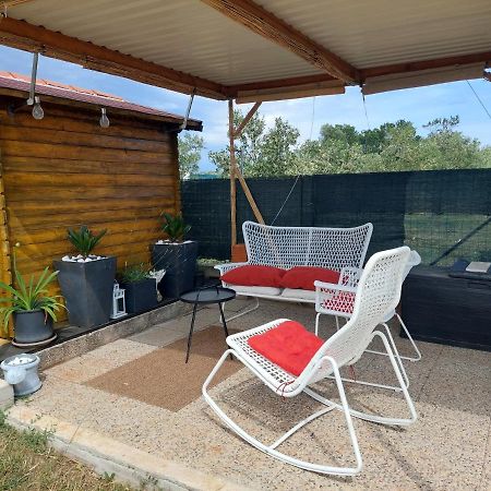 Holiday House Romi Pula Ngoại thất bức ảnh